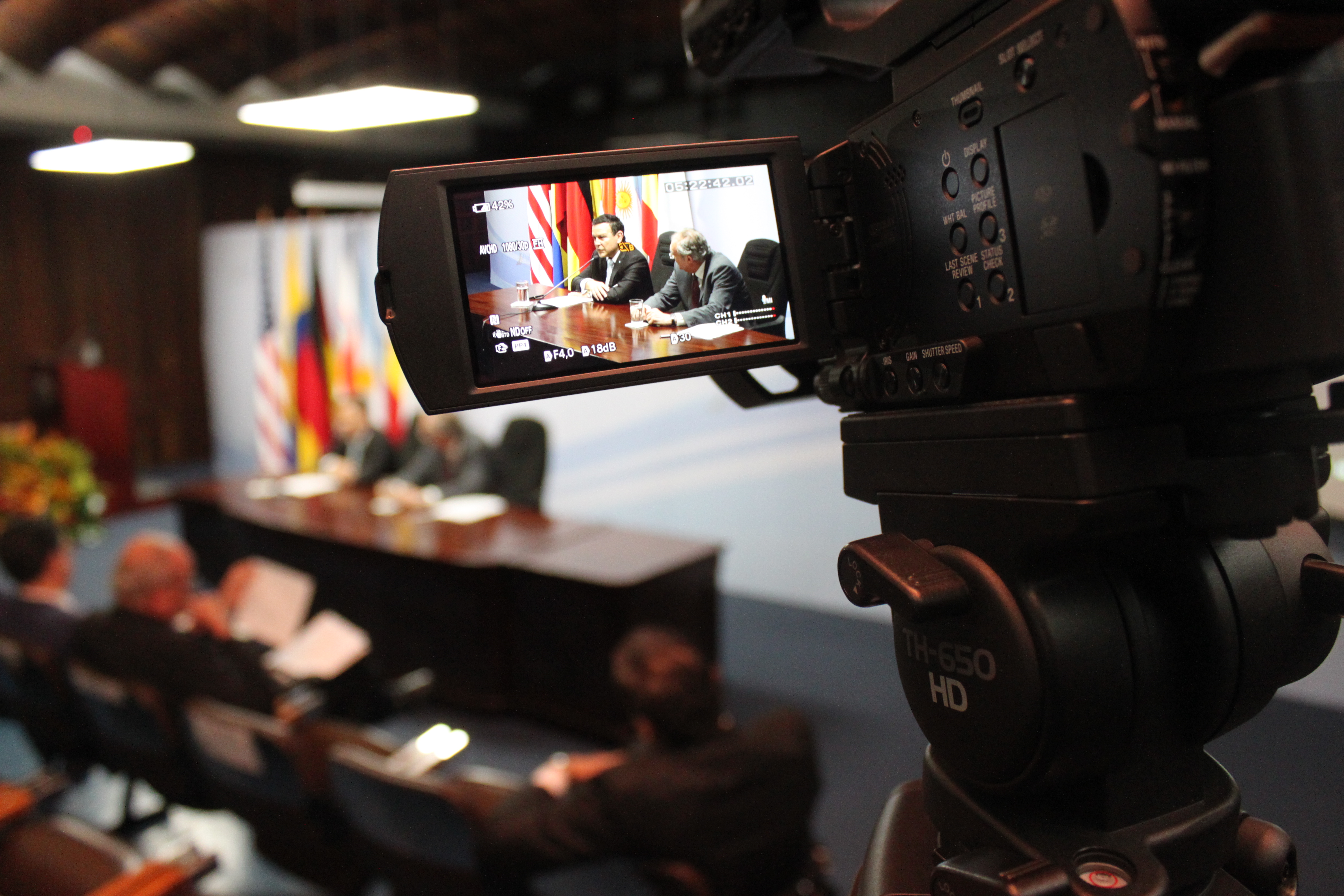 Cámara de video grava  seminario de los 30 años de la sala constitucional